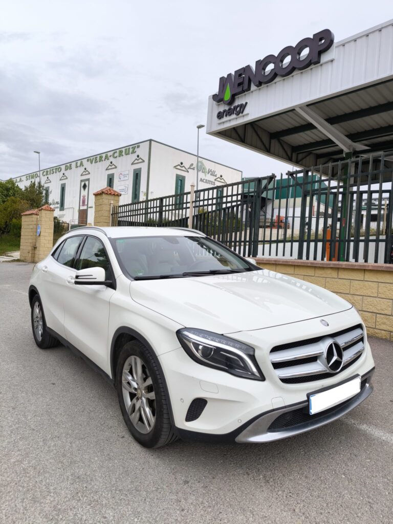 Mercedes-Benz GLA 200CDI URBAN 12/2014