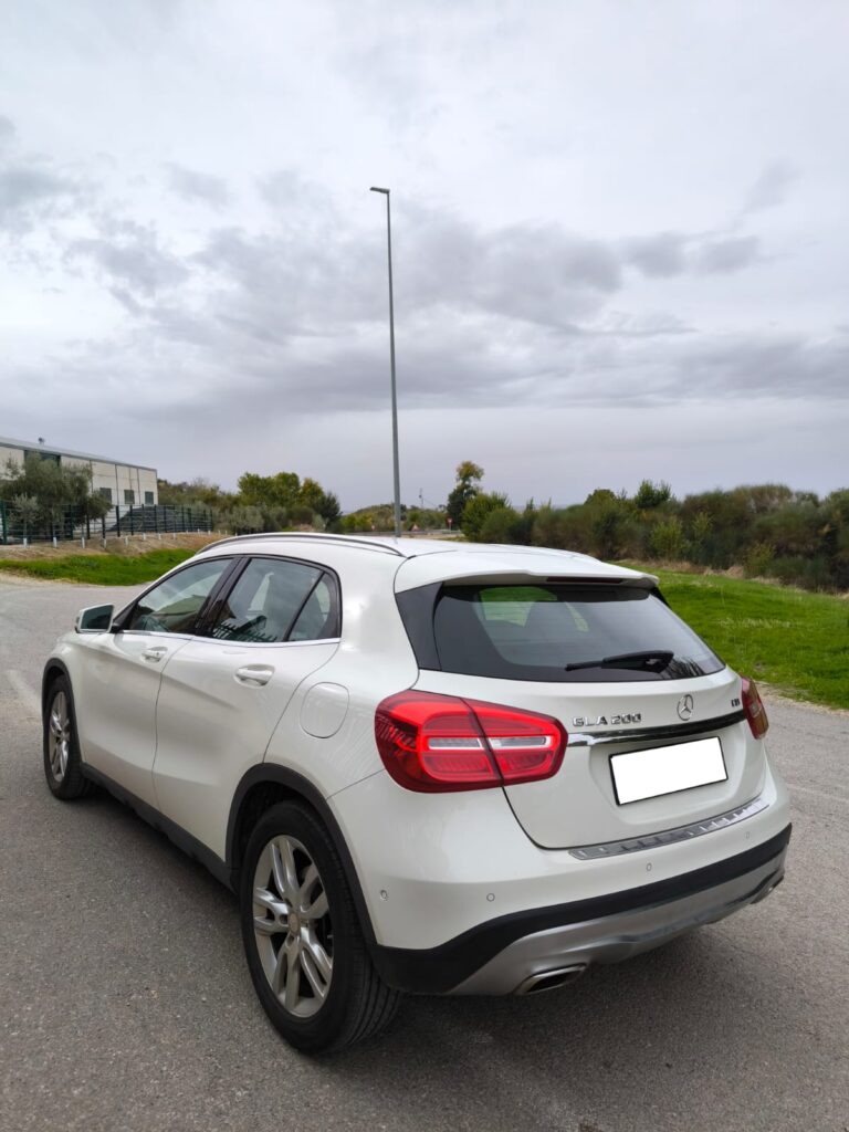 Mercedes-Benz GLA 200CDI URBAN 12/2014